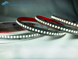 Светодиодная лента SL SMD2835 240LED 20W 12V IP20 Холодная белая